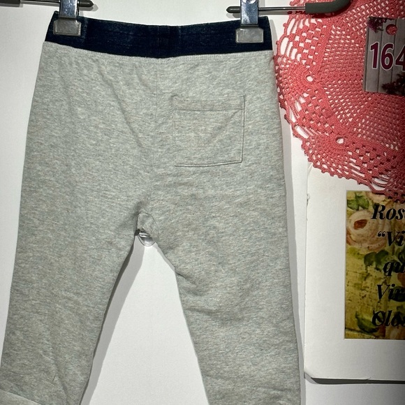 NWT Splendid Boys Light Grey and Navy Patched Knees Sweatpants Size 18-24 Months - Picture 5 of 9